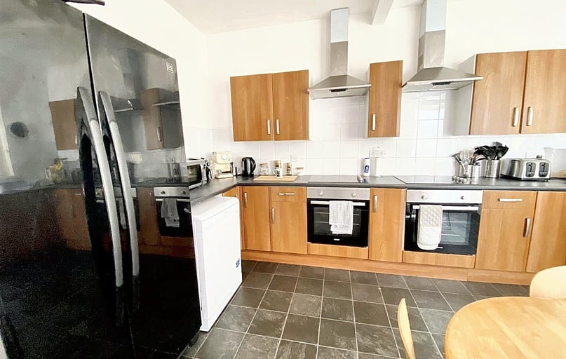 Bedford Park, North Hill, Plymouth - Image 1